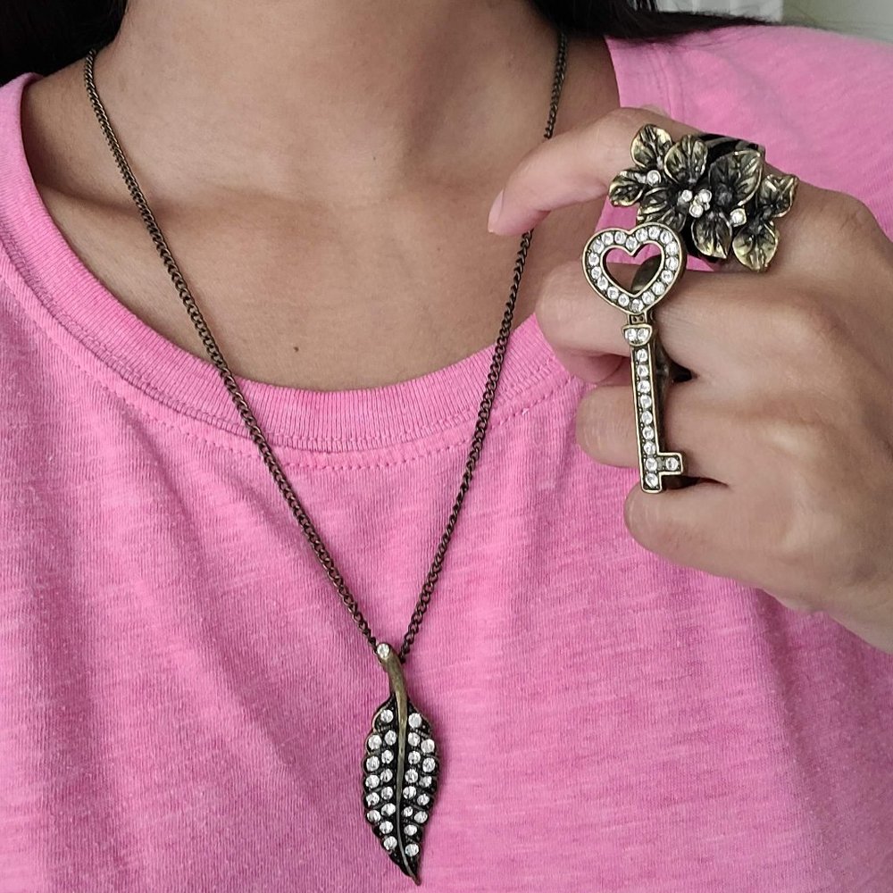 Rustic Copper Rhinestone Necklace + 2 Rings - Picture 2 of 12